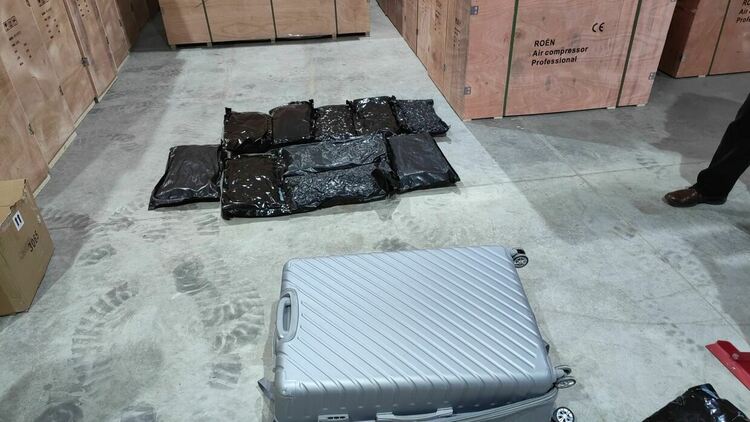 Обвинение за дилъри  на марихуана за половин милион, открита в сервиз в с.Клокотница