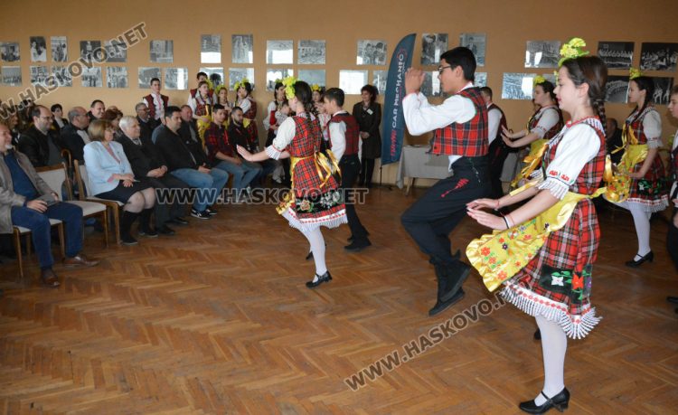 Най-добрите гимназисти автомонтьор и водачи на МПС се състезават в Хасково