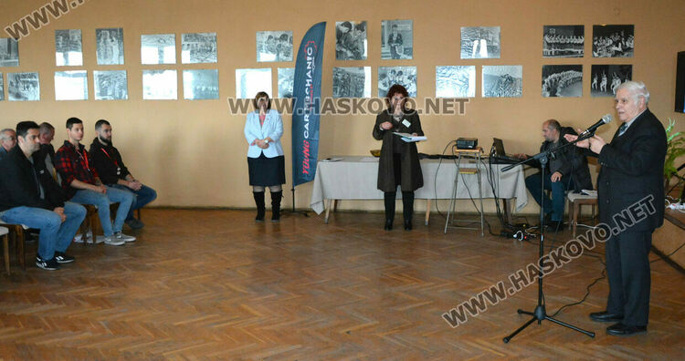 Най-добрите гимназисти автомонтьор и водачи на МПС се състезават в Хасково