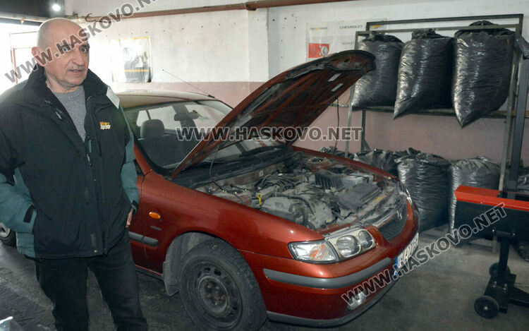 Тимът от  Бургас е  победителят в състезанието „Най-добър млад монтьор и водач на МПС“