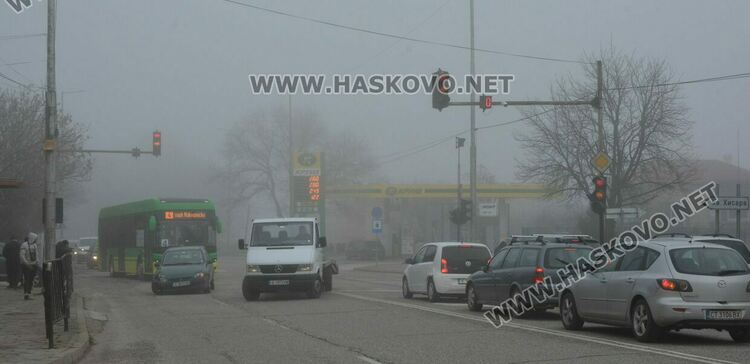 Сутрешната мъгла доведе до катастрофа в Хасково