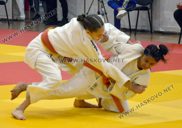 Димитровград е домакин на Държавното първенство по джудо за юноши и девойки 