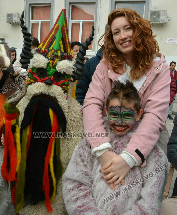 На Сирни Заговезни в ОУ "Климент Охридски" гониха злите сили 
