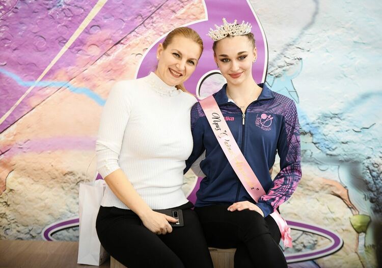 При изключителен интерес от участници и публика премина шестото издание на Международния турнир по художествена гимнастика „Кракра къп“