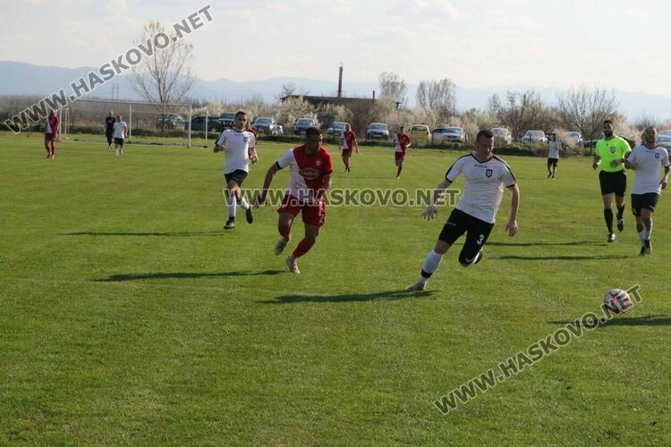 "Саяна Хасково" победи "Атлетик" и продължава напред в турнира за аматьорската купа