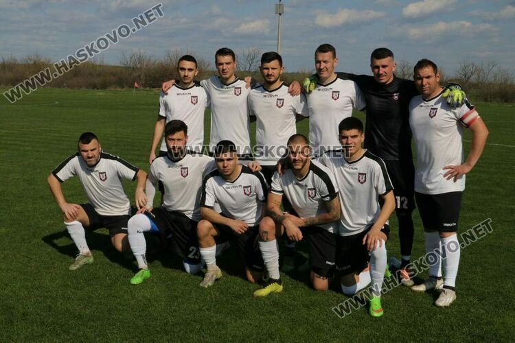 "Саяна Хасково" победи "Атлетик" и продължава напред в турнира за аматьорската купа