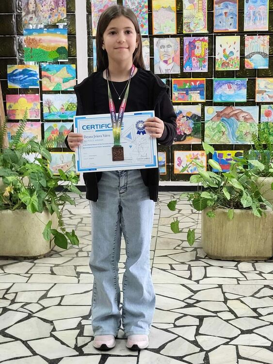 Алековци с медали от международно състезание по математика