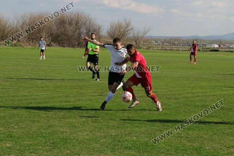 "Саяна Хасково" победи "Атлетик" и продължава напред в турнира за аматьорската купа