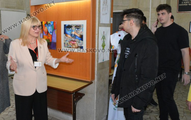 УНСС включва в Центъра си в Хасково местни академични преподаватели