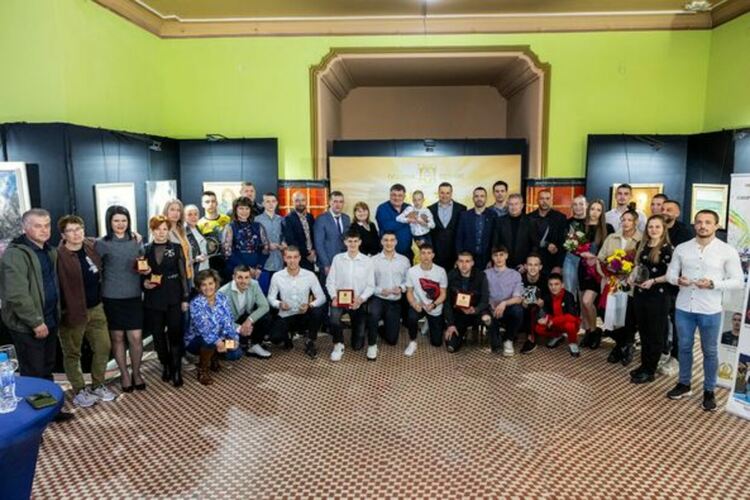 Спортист на Перник за 2023 г. е състезателят по парапланеризъм Милен Милчев