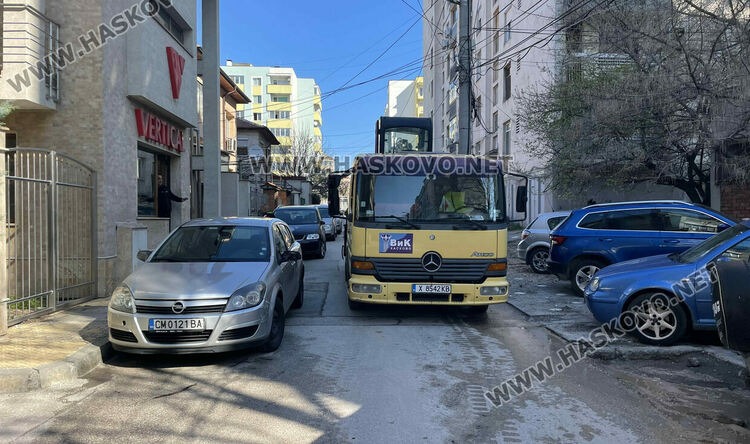 Нова ВиК авария оставя за цел ден без вода района около ул. Дойчо Дойчев