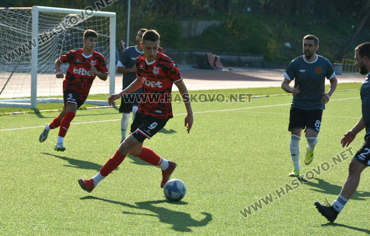 „Хасково 2022“ не срещна проблеми срещу „Любимец 2018“