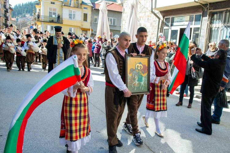 Конете Чильо,Зоро и Тайсън  обраха наградите в състезанията на Тодоровден в Чепеларе / ГАЛЕРЕРИЯ/