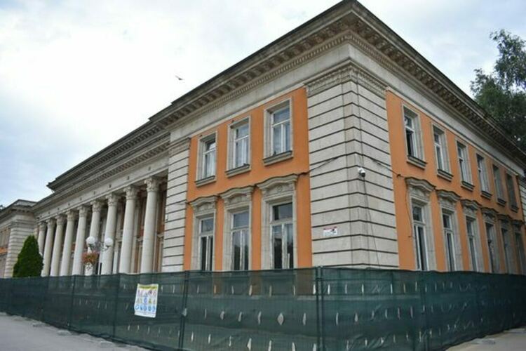 Приключи обновяването на сградата на Двореца на културата в Перник