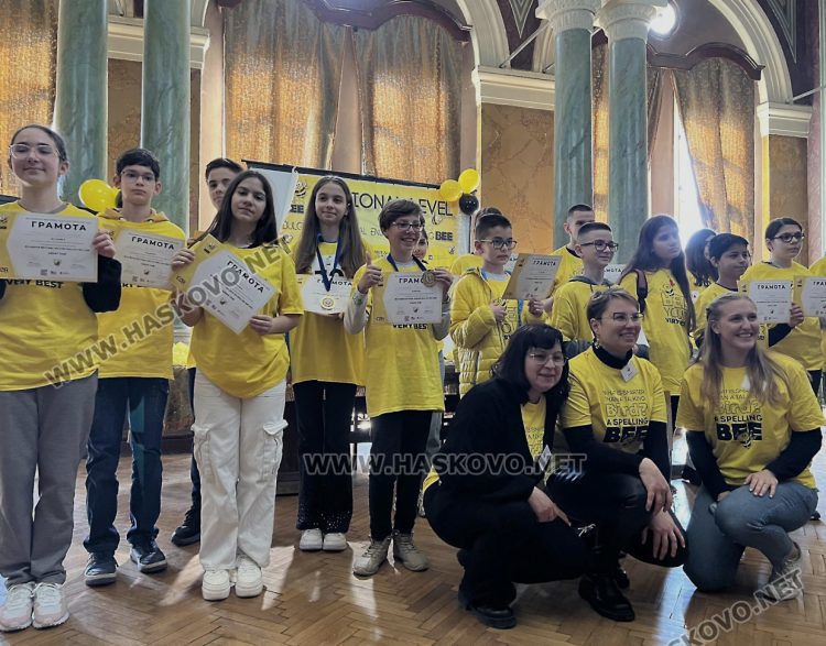 Едита Жусуфи представя Хасковска област на Националния кръг на Spelling Bee