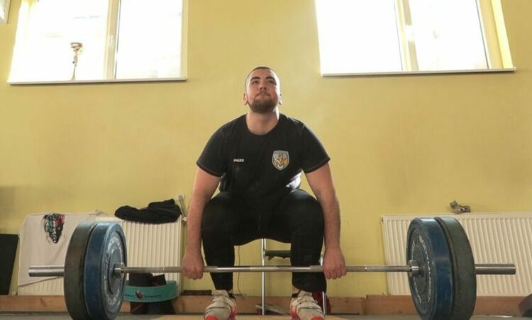 Джанер Али с две титли на шампионата по вдигане на тежести