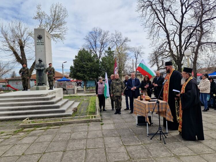 Първомай отбеляза 111 години от битката при Одрин