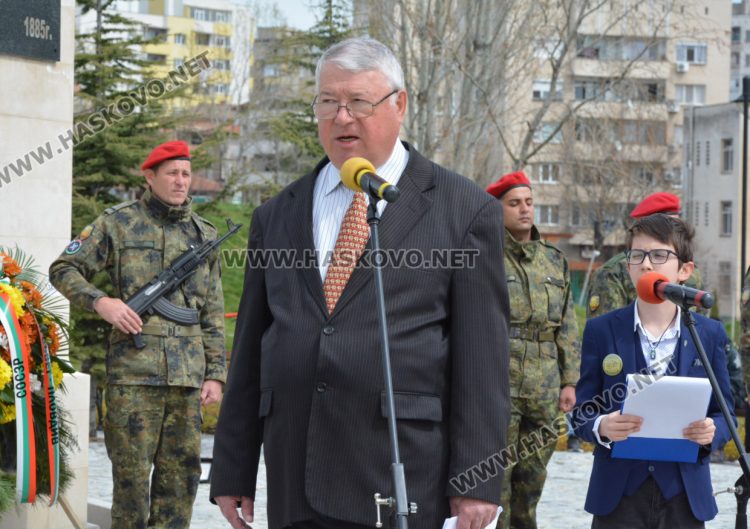 о.з. бригаден генерал Янко Яне