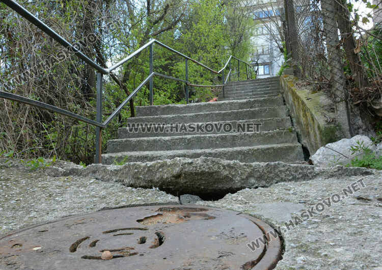 Община Хасково предвижда ремонт на стълбище, подпорна стена и улица 