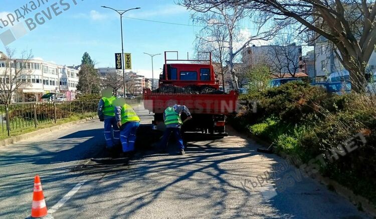 Започна пролетното изкърпване на дупките в Кърджали,началото бе дадено във кв.“Възрожденци“