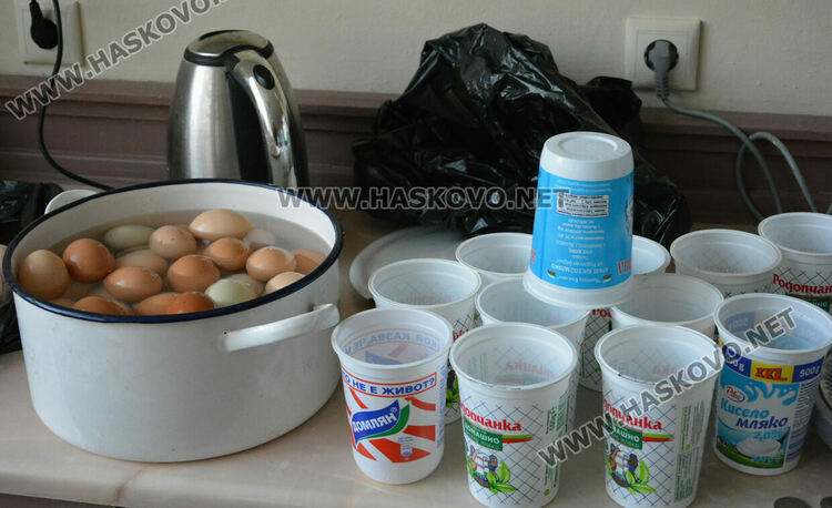 Арменците в Хасково боядисаха яйца за Великден