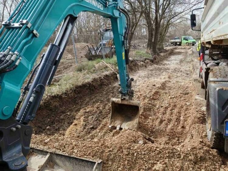 Стартираха дейностите по ремонта на улица „Благой Гебрев“ в кв. Изток