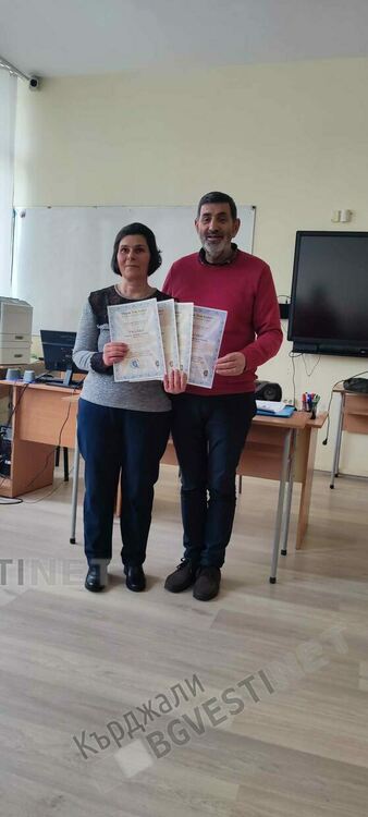 Поредно  международно отличие за Паисиевци