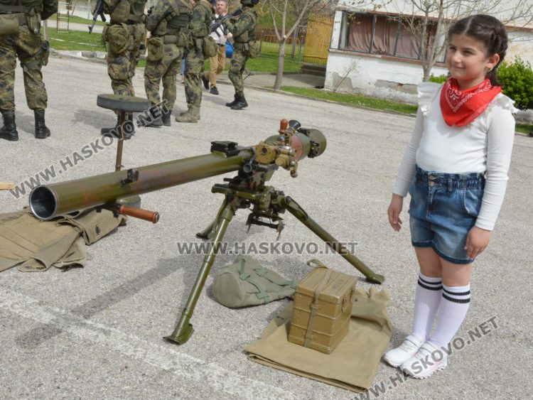   Поделението в Хасково отбелязва 20 години от приемането на България в НАТО