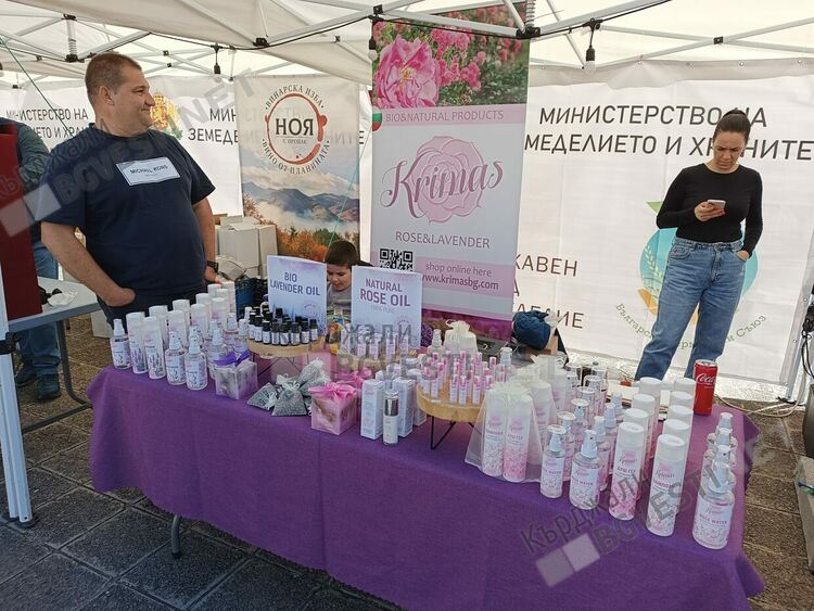 Изложение на български фермерски продукти започна в Кърджали