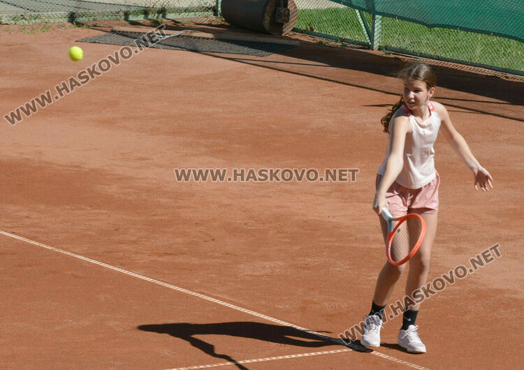 Хасково е домакин на държавен турнир по тенис