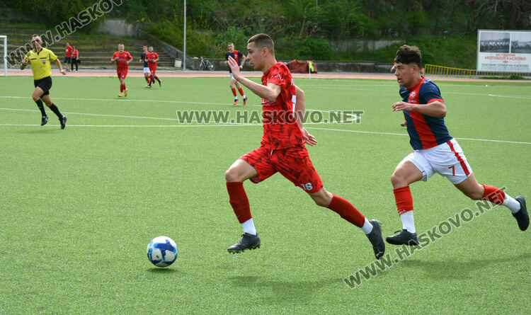 ОФК „Хасково“ с минимален успех над „Саяна II“