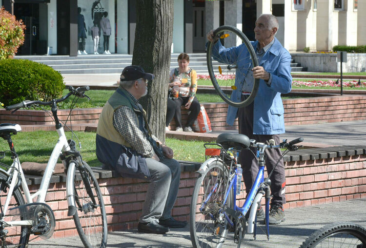 Лято в края на март в Хасково