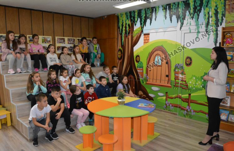 "Маратон на четенето" в хасковската библиотека до края на месеца