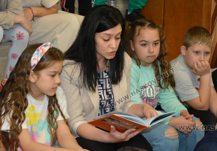 "Маратон на четенето" в хасковската библиотека до края на месеца