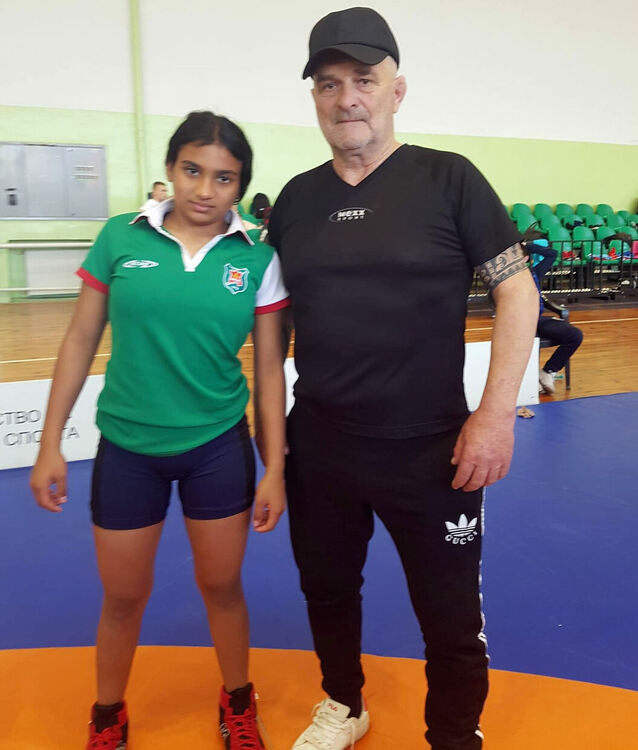 Вицешампионска титла за Зорка Делчева от Държавното първенство по борба