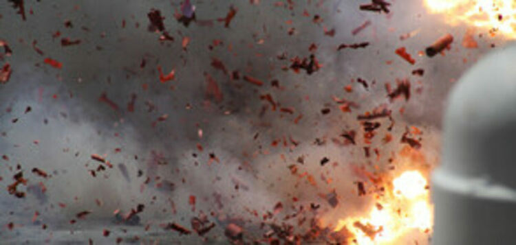 Седемдесетгодишен мъж е пострадал след възникнал взрив в дома му в пернишкия квартал Рудничар