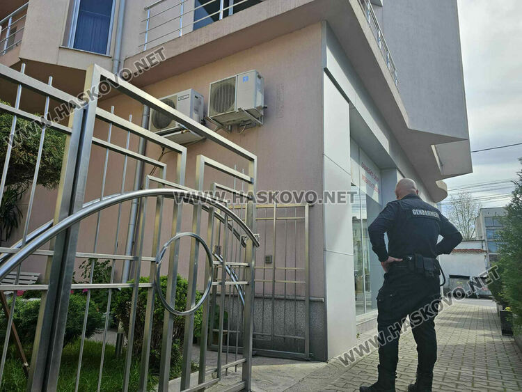 Акция на ДАНС срещу контрабандата с обиски в Хасково и Свиленград