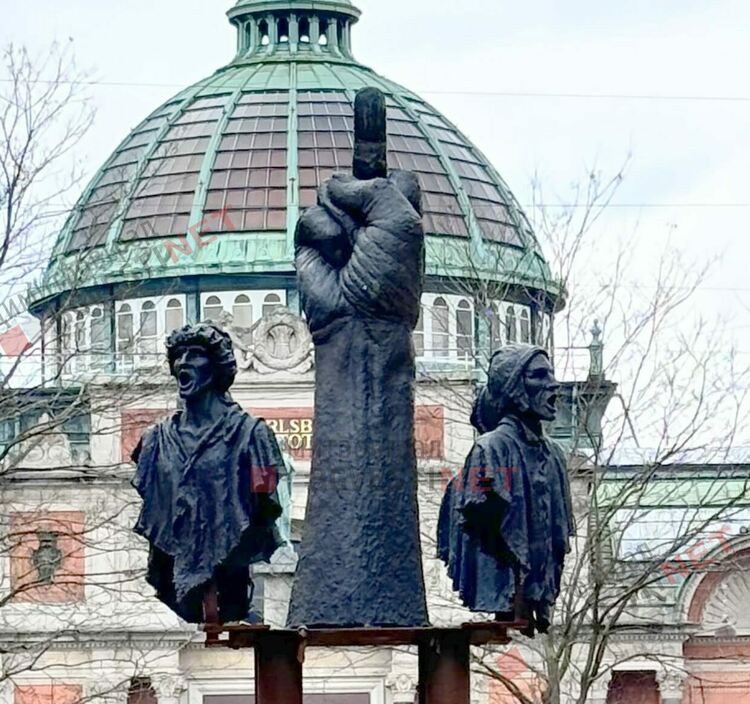 Как гражданското общество показа среден пръст на градската управа