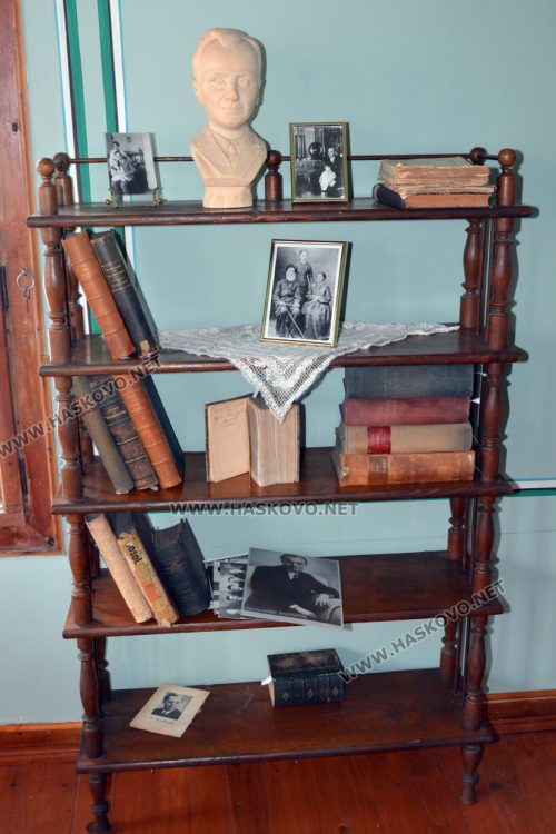 Показват за първи път вещи на Ари и Асен Златаров в подновената експозиция на Кирково училище