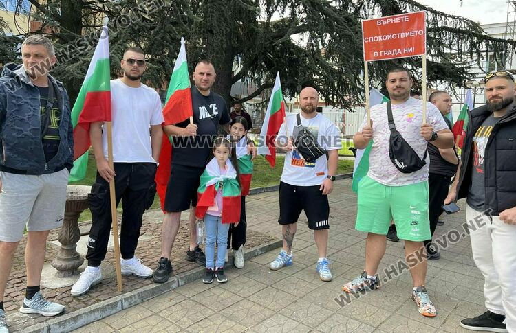 Не искат "сингъли" в бежанския лагер в Харманли