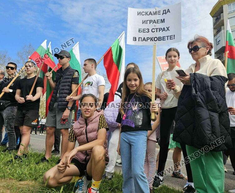 Не искат "сингъли" в бежанския лагер в Харманли