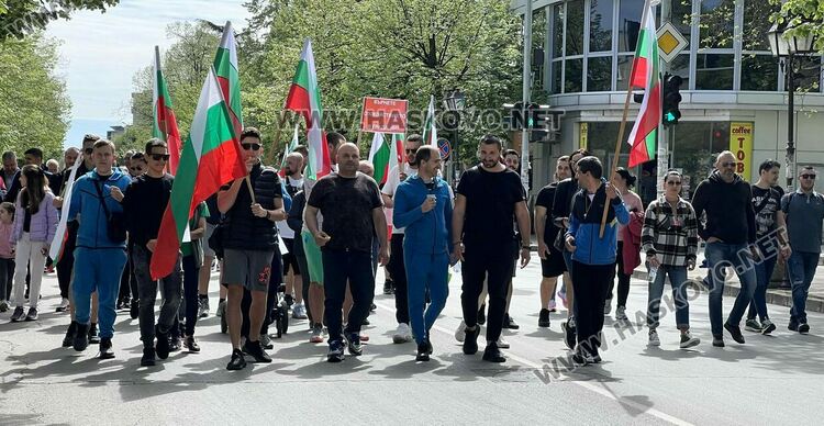 Не искат "сингъли" в бежанския лагер в Харманли
