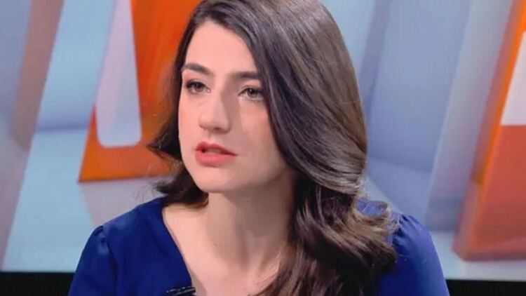 Лена Бориславова: Съставът на служебния кабинет - политически неприемлив, силно провокативен