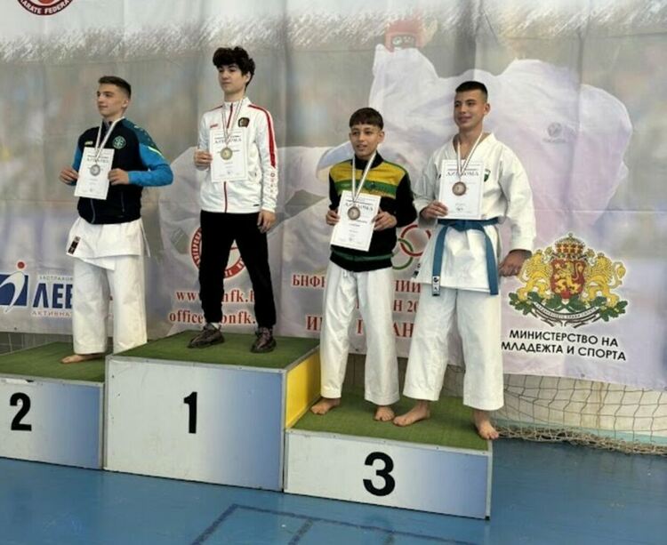 Каратеките на „Торнадо“ с успехи на поредица от държавни първенства