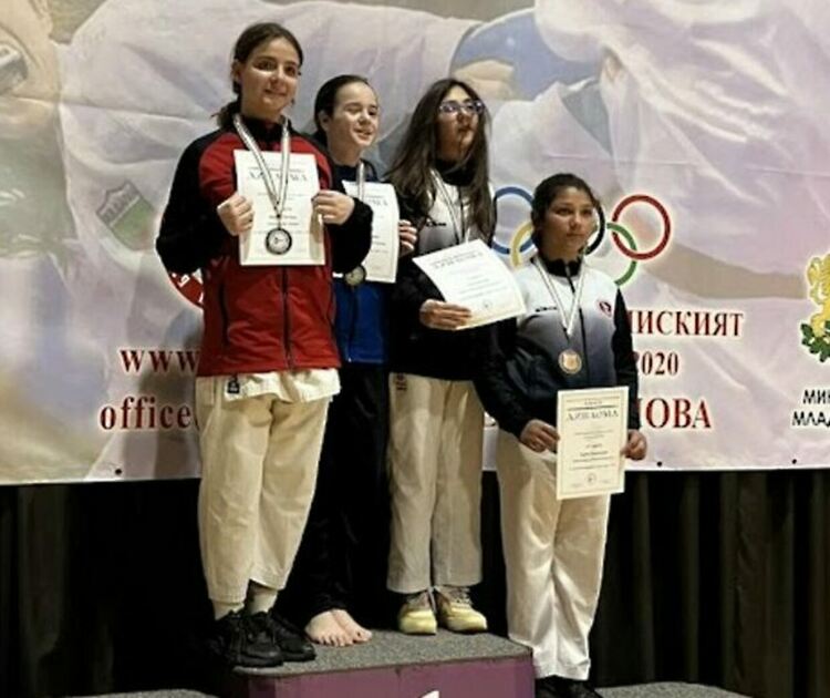 Каратеките на „Торнадо“ с успехи на поредица от държавни първенства