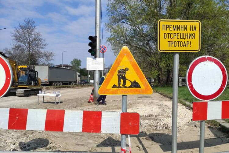 Близо 2 млрд. лв. тръгнаха към общинските проекти. Но няма кой да ги изпълни