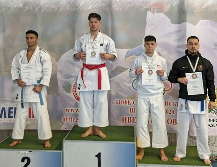 Каратеките на „Торнадо“ с успехи на поредица от държавни първенства