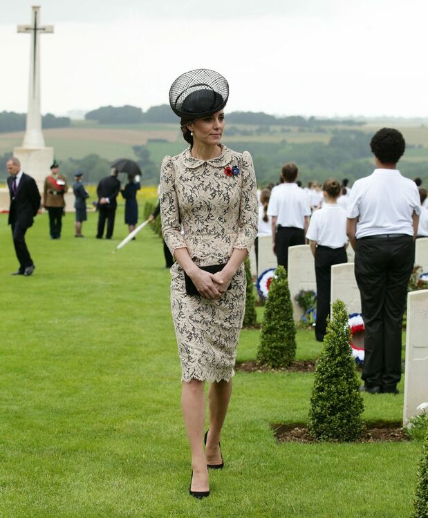 След шокираща диагноза рак, Кейт се превърна в любимата кралска особа на сънародниците си