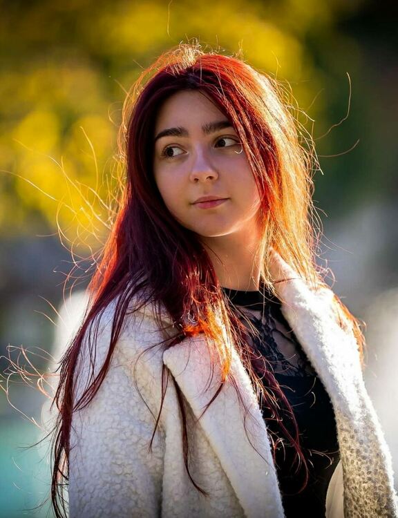 Абитуриентка класира проект на финалите на Олимпиадата по гражданско образование