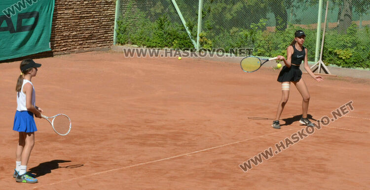 Станаха ясни победителите на двойки на тенис турнира в Хасково